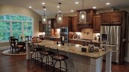 Long island creates the tone